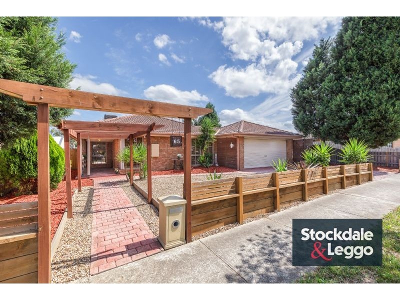 65 Grenda Drive, Mill Park VIC 3082