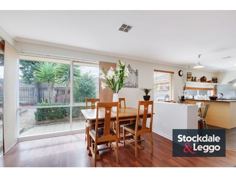 65 Grenda Drive, Mill Park VIC 3082