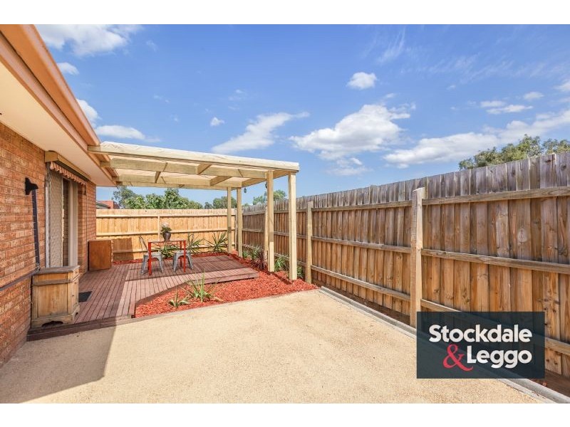 65 Grenda Drive, Mill Park VIC 3082