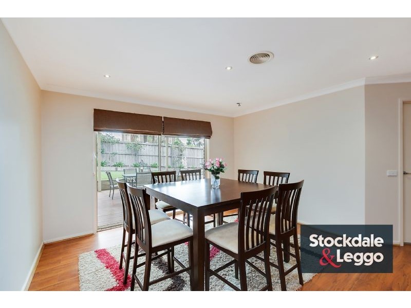 21 Fuschia Grove, South Morang VIC 3752