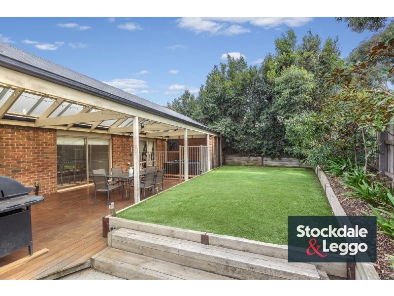 21 Fuschia Grove, South Morang VIC 3752