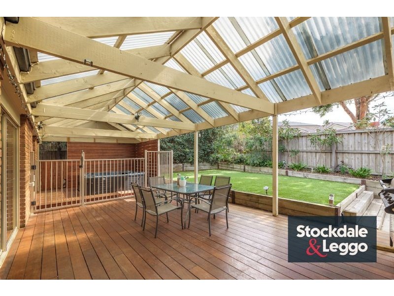 21 Fuschia Grove, South Morang VIC 3752