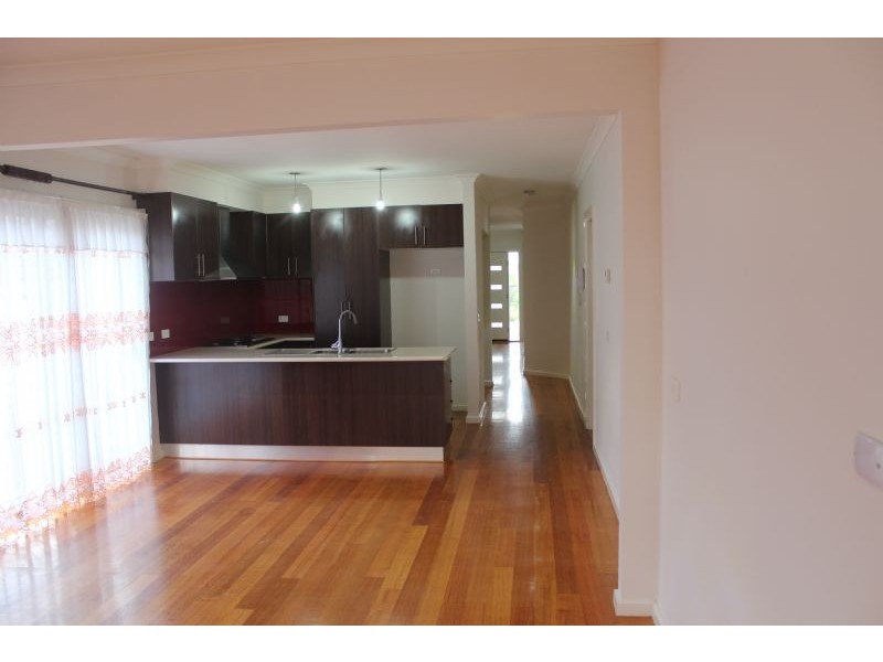 4 Cabarita Crescent, South Morang VIC 3752