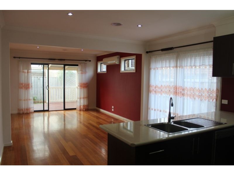 4 Cabarita Crescent, South Morang VIC 3752