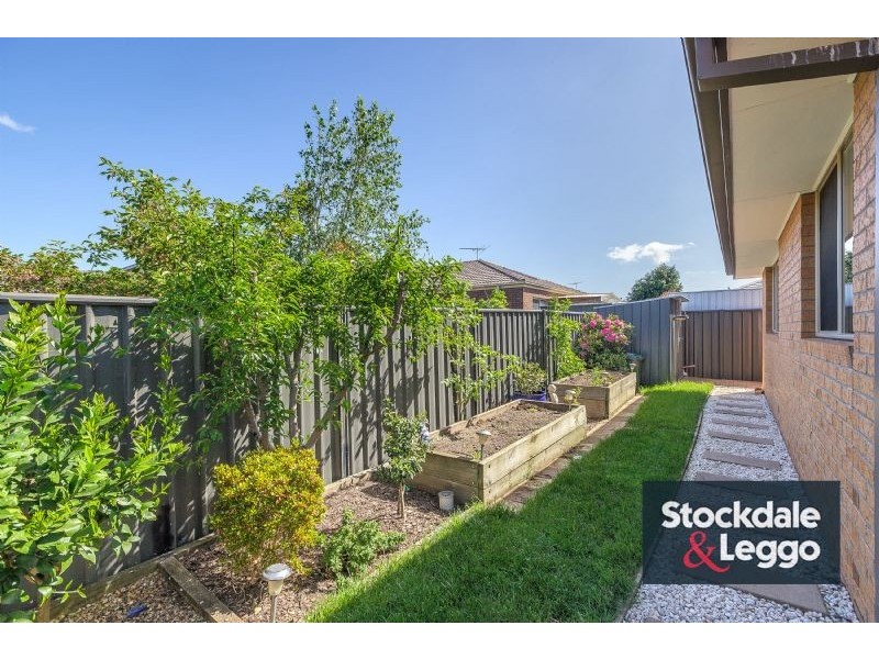37 Harriers St, Mernda VIC 3754