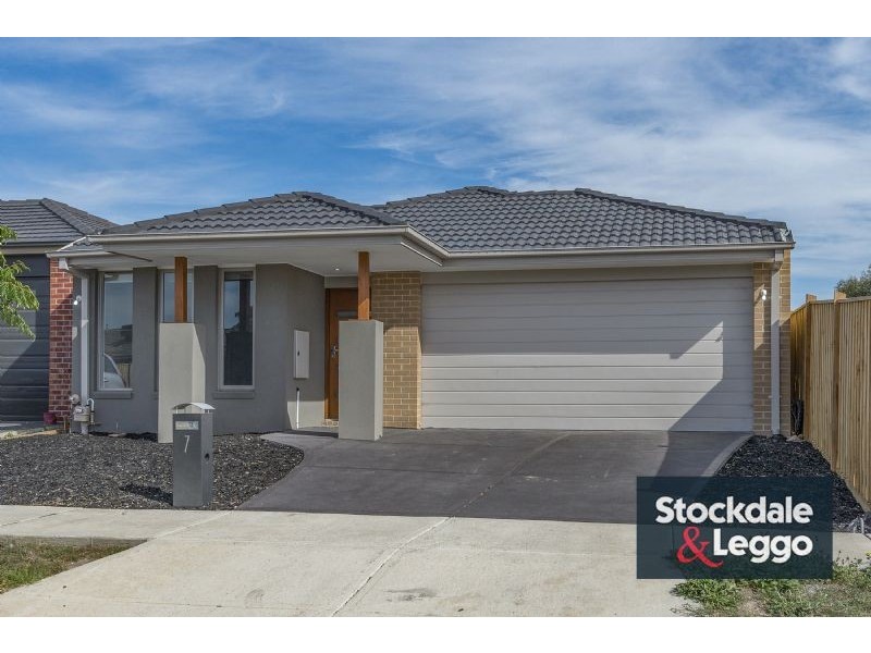 7 Silkwood Grove, South Morang VIC 3752