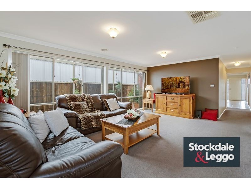 9 Auburn Road, South Morang VIC 3752