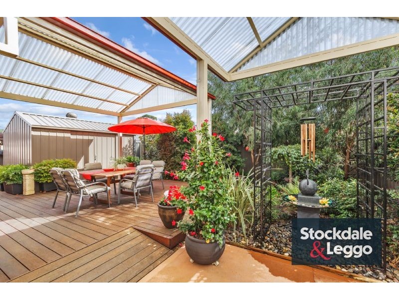 9 Auburn Road, South Morang VIC 3752