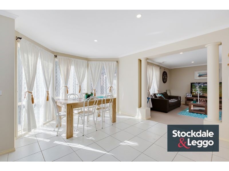 20 Sandpiper Way, South Morang VIC 3752