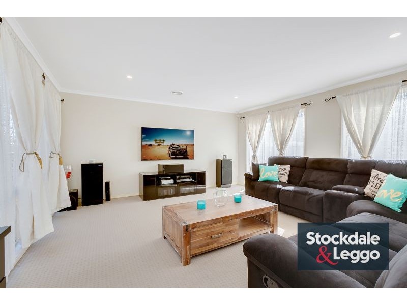 20 Sandpiper Way, South Morang VIC 3752