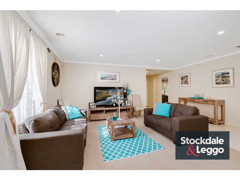 20 Sandpiper Way, South Morang VIC 3752