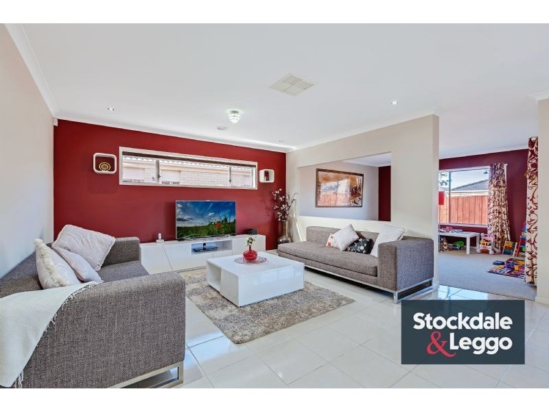 30 Starboard Drive, Doreen VIC 3754