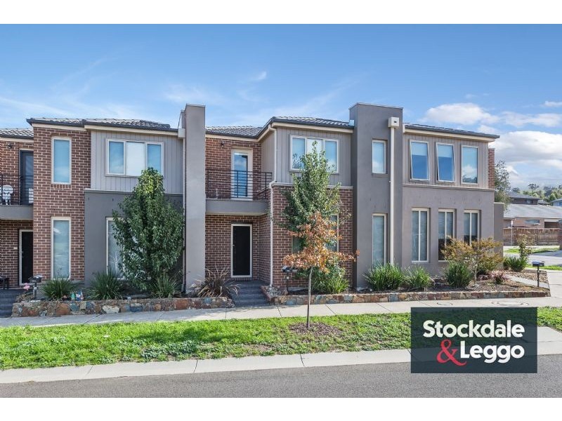 31 Palisades Blvd, South Morang VIC 3752