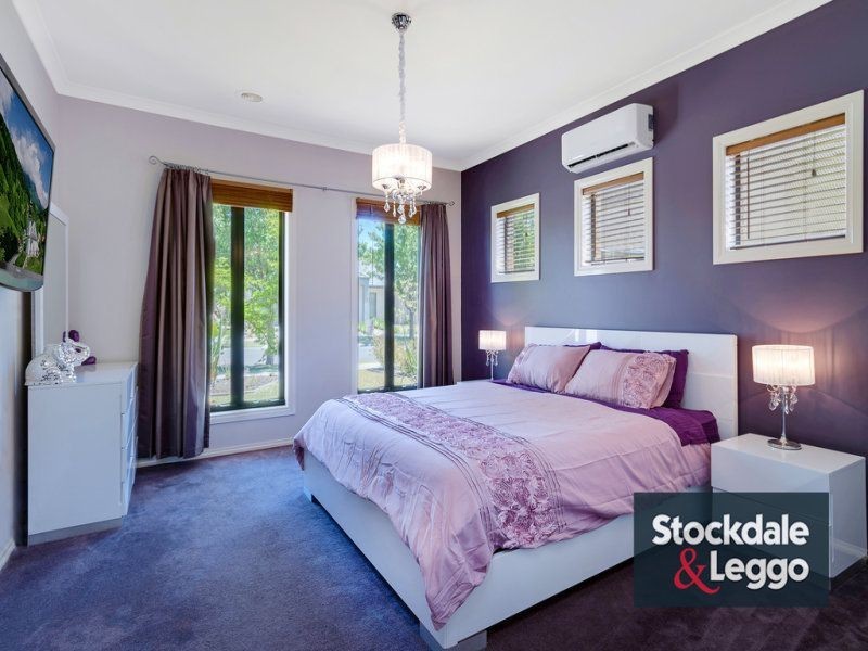 19 Le Page Run, South Morang VIC 3752