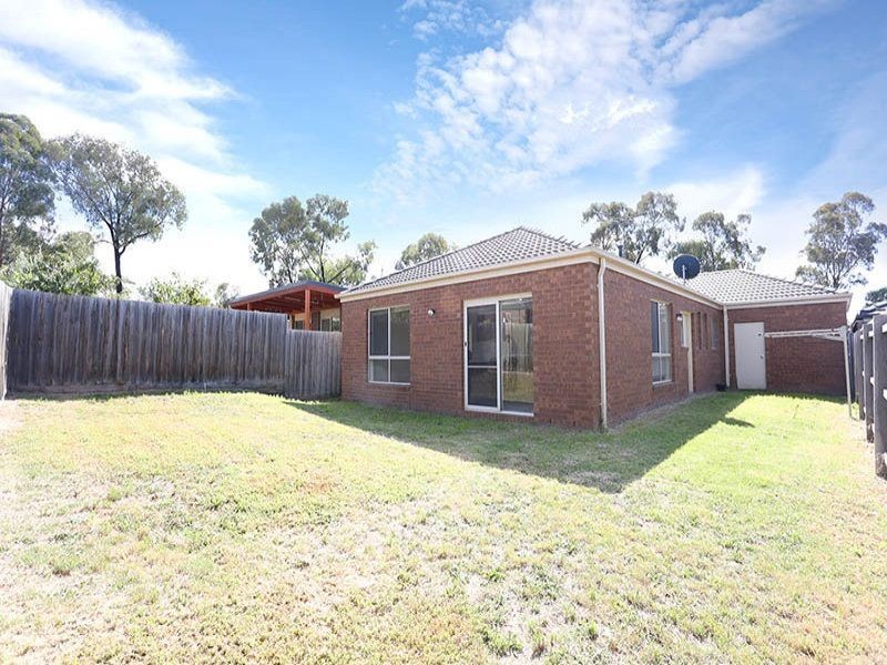 6 Sunnybrae Drive, Mernda VIC 3754