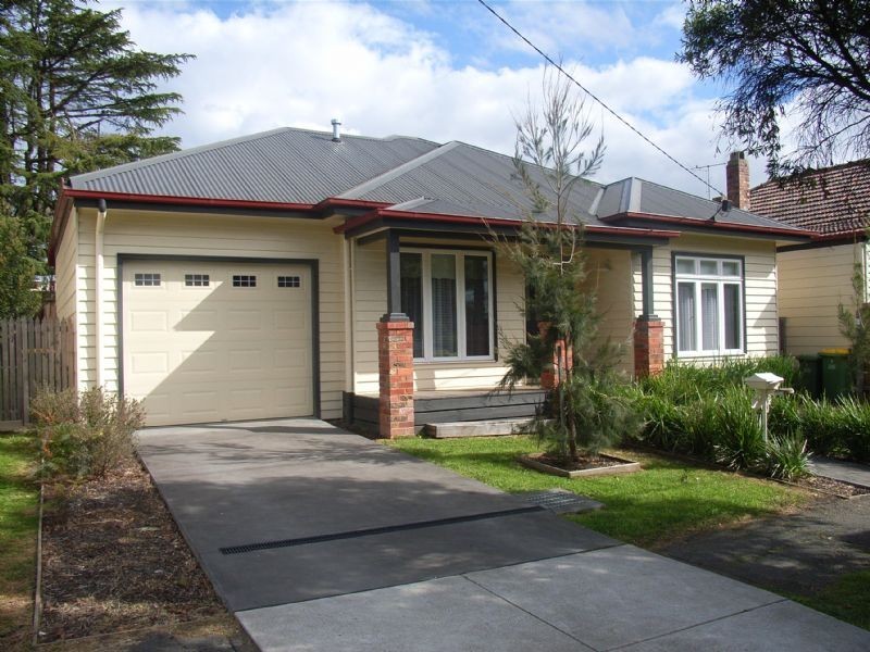 9 Gardiner St, Lilydale VIC 3140