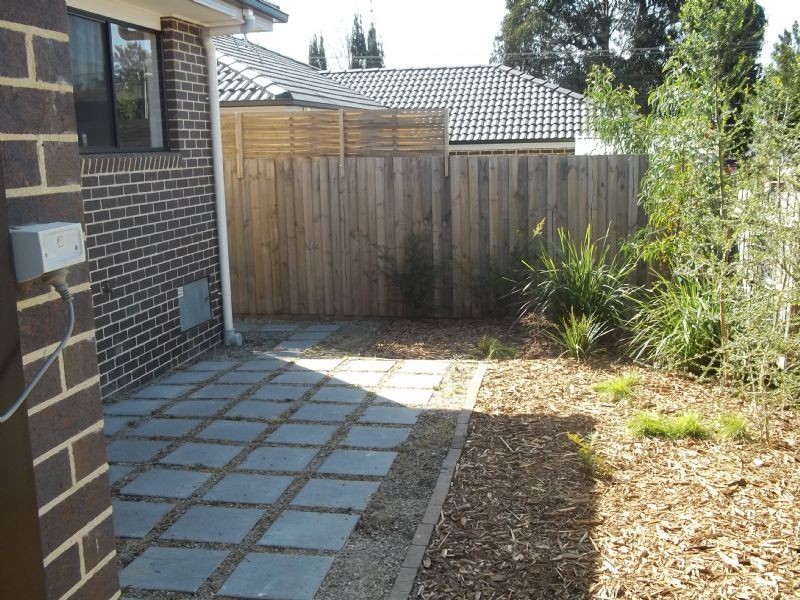 2/12 Farnham Road, Bayswater VIC 3153