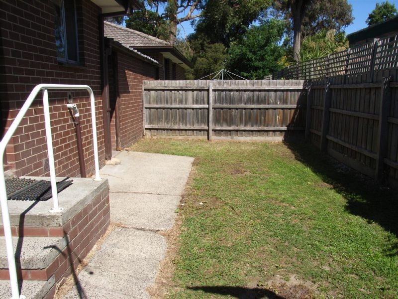 2/30 Hamilton Road, Bayswater North VIC 3153