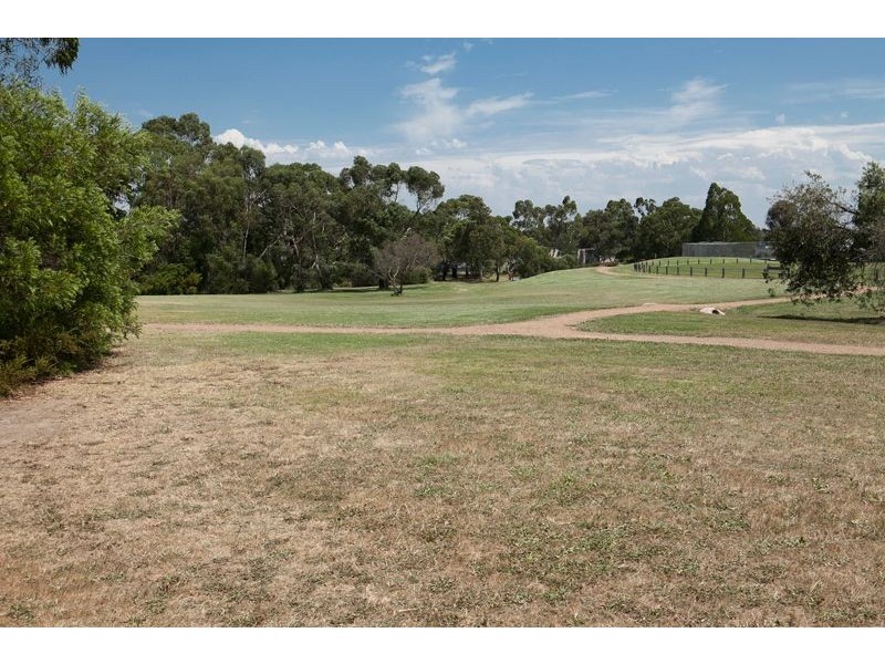 13/24-28 Glen Park Road, Bayswater North VIC 3153