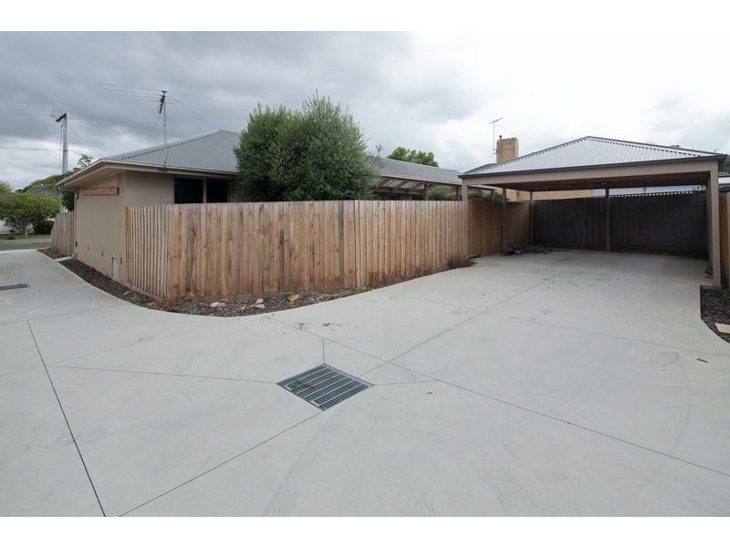 7 Ricky Court, Mooroolbark VIC 3138