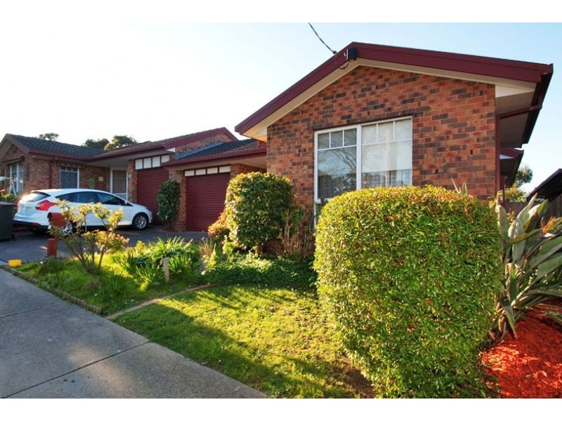 2/41A Vinter Ave, Croydon VIC 3136