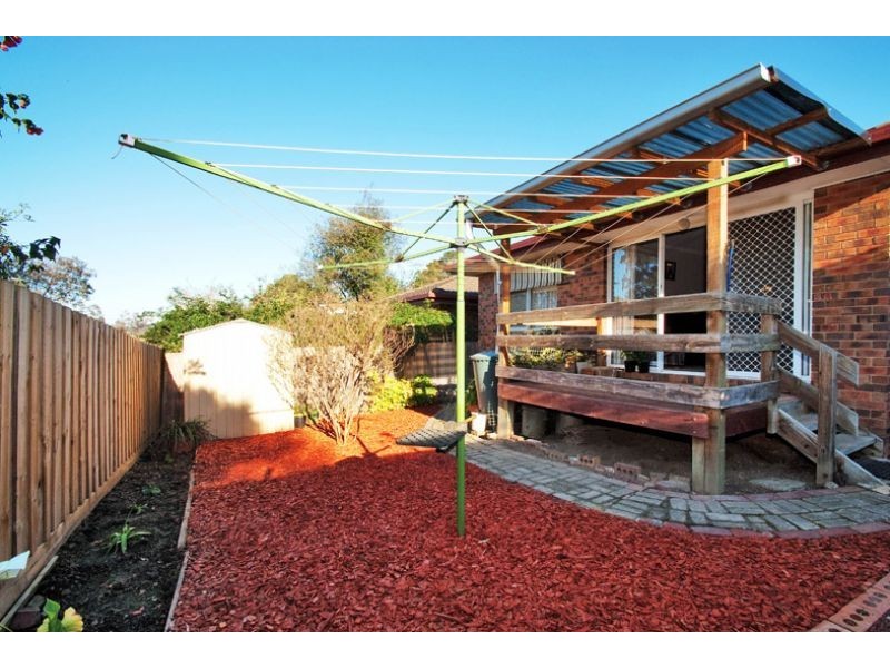 2/41A Vinter Ave, Croydon VIC 3136