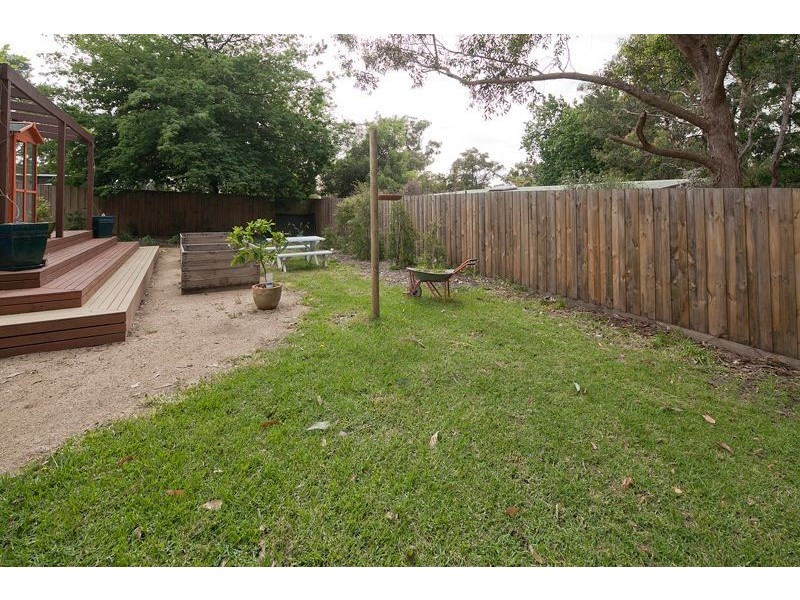 2 Monbulk Road, Mount Evelyn VIC 3796