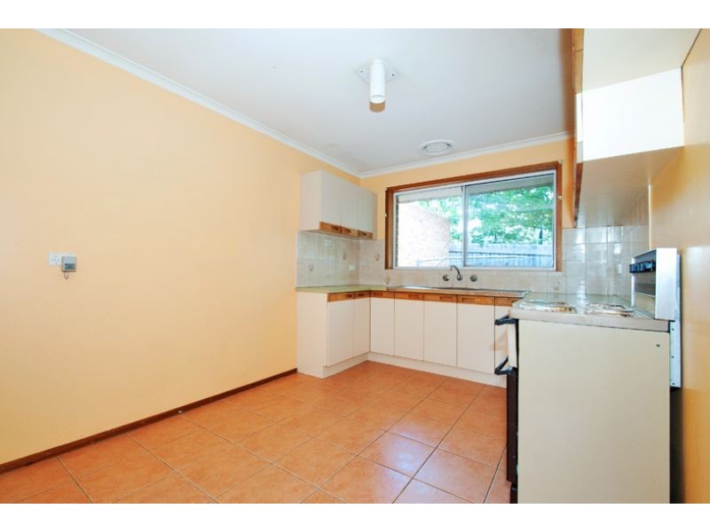 4/31 Iris Cresent, Boronia VIC 3155