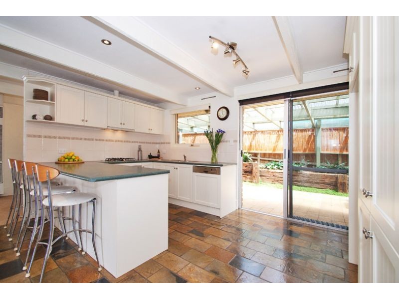 18 Grant Drive, Bayswater North VIC 3153