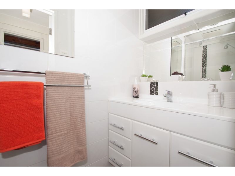 18 Grant Drive, Bayswater North VIC 3153