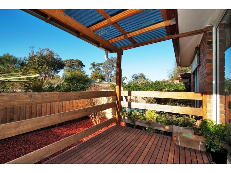 2/41A Vinter Avenue, Croydon VIC 3136