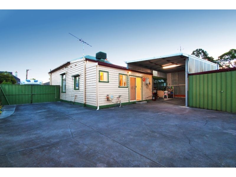 37 Jersey Parade, Carnegie VIC 3163