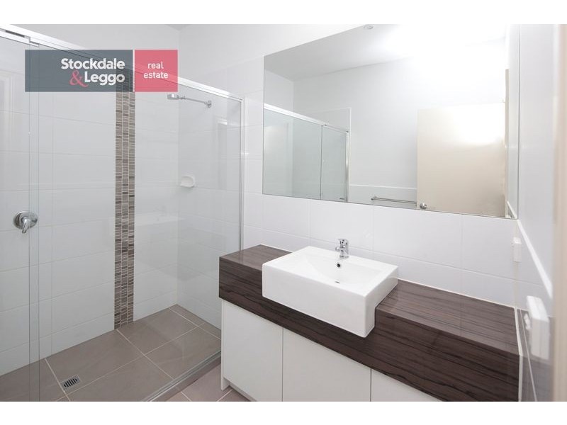 8/5 View Road, Bayswater VIC 3153