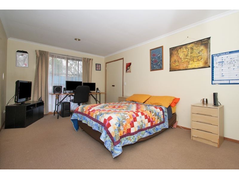 2/7 Tintern Avenue, Bayswater North VIC 3153