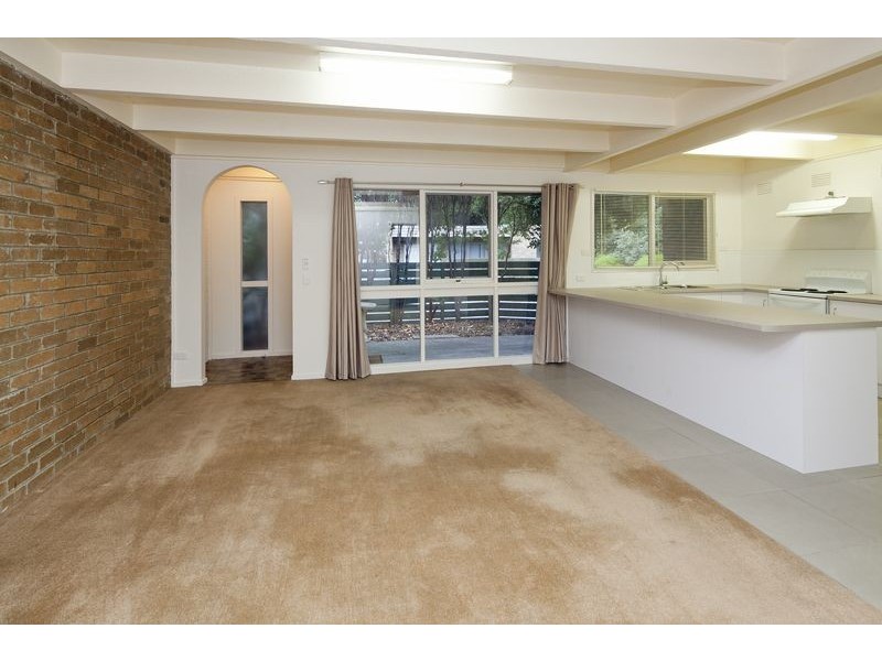 2/12-14 Hamilton Road, Bayswater North VIC 3153
