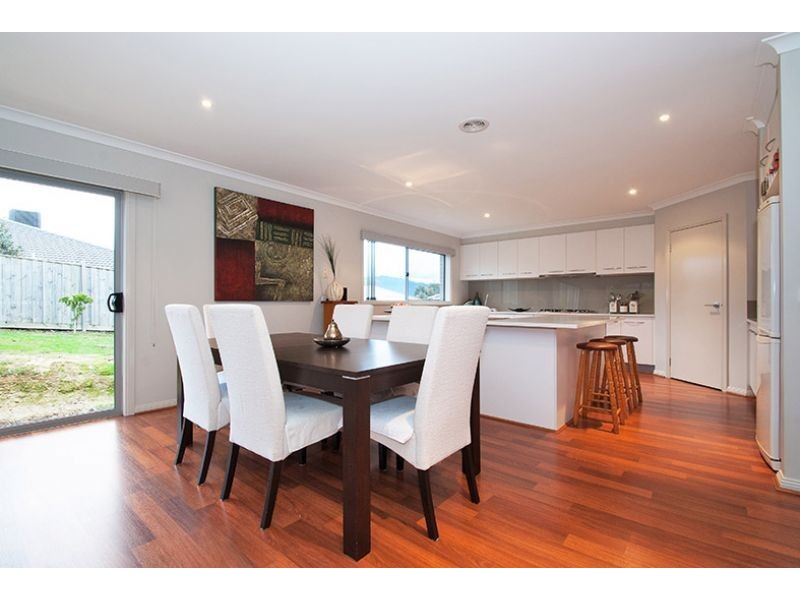 4 James Hosie Court, Bayswater North VIC 3153