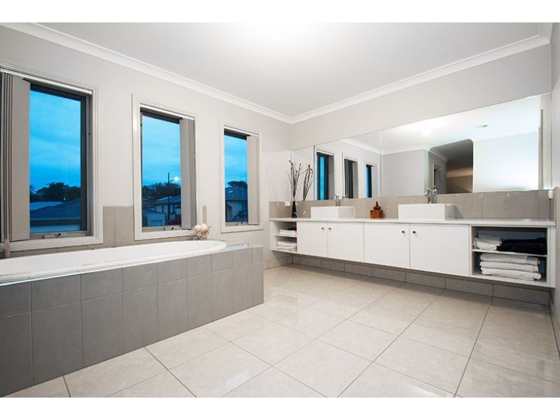 4 James Hosie Court, Bayswater North VIC 3153