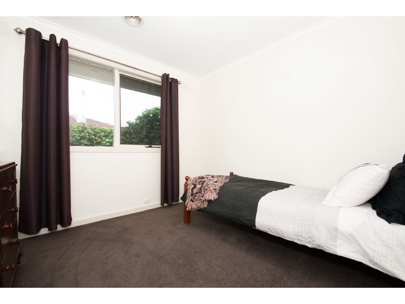 19 Falconer Crescent, Bayswater North VIC 3153