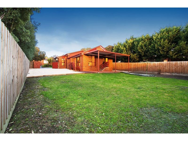 27 Burdekin Avenue, Bayswater North VIC 3153