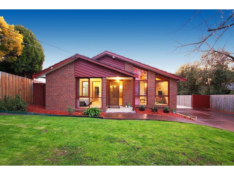 27 Burdekin Avenue, Bayswater North VIC 3153