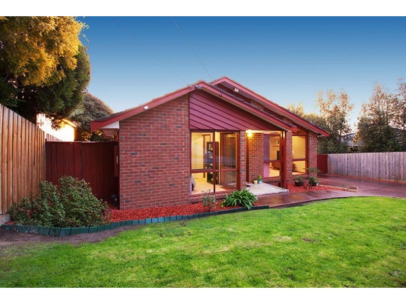 27 Burdekin Avenue, Bayswater North VIC 3153