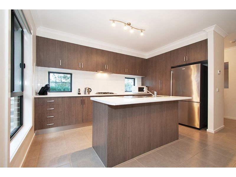 1/68 Bayview Rise, Bayswater North VIC 3153