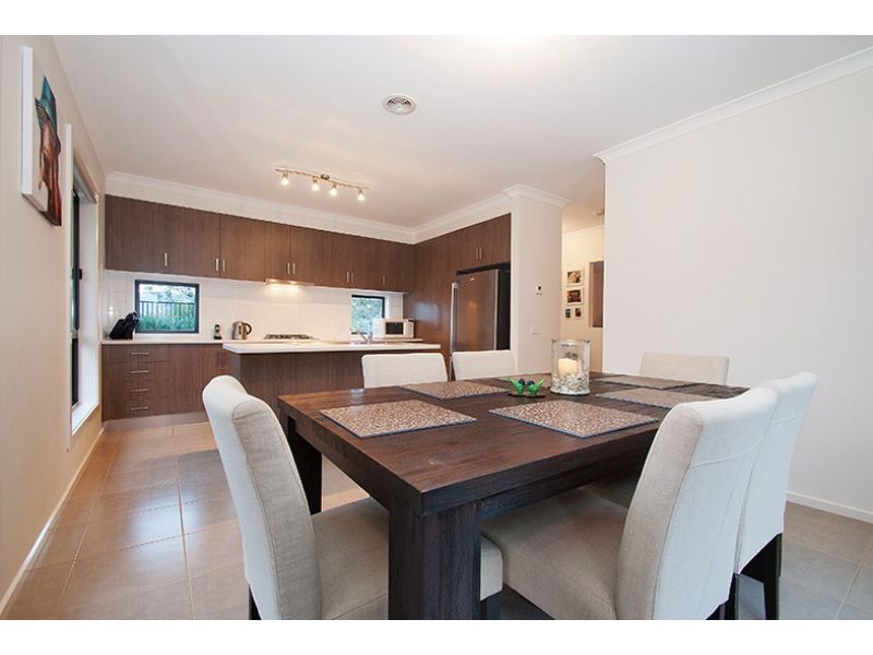 1/68 Bayview Rise, Bayswater North VIC 3153