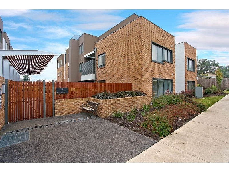11/7 Birch Street, Bayswater VIC 3153