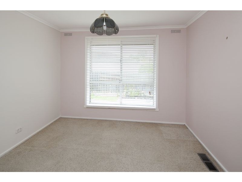 4 Bimbadeen Court, Bayswater VIC 3153