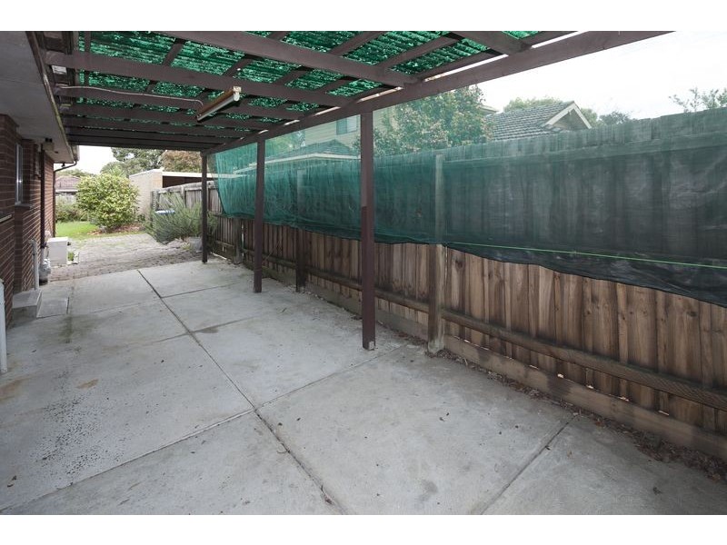 4 Bimbadeen Court, Bayswater VIC 3153