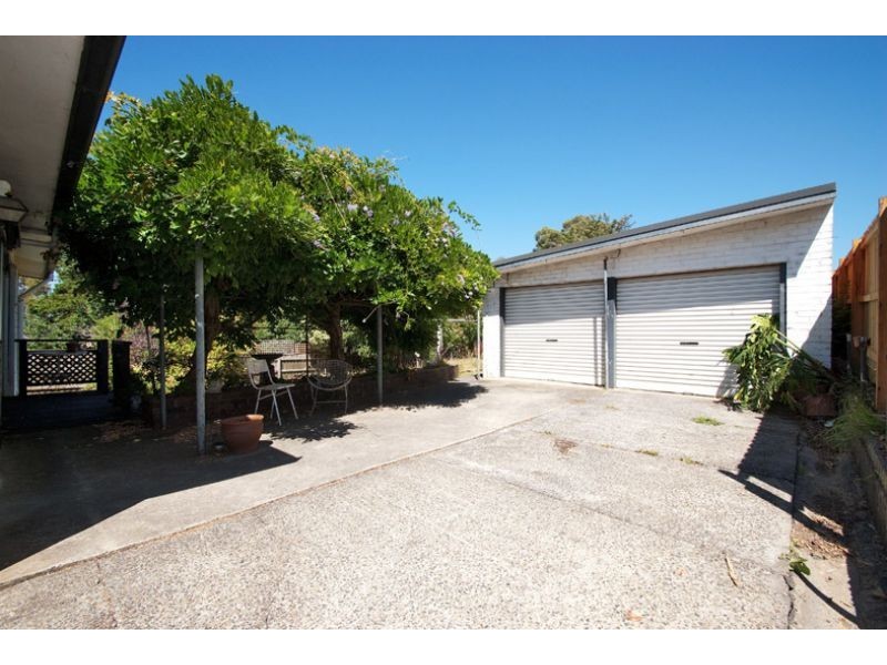 24 Maple Street, Bayswater VIC 3153