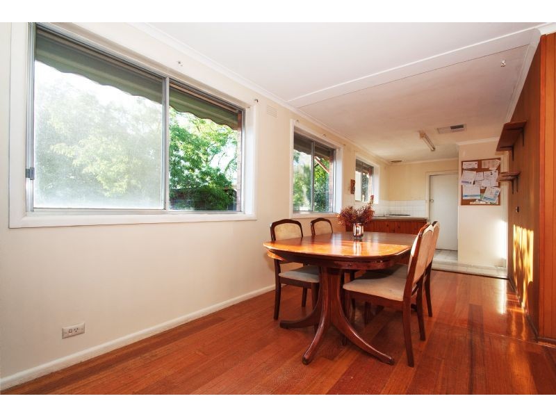 90 Scoresby Road, Bayswater VIC 3153