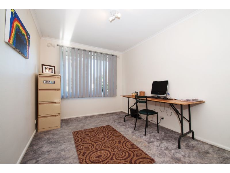 90 Scoresby Road, Bayswater VIC 3153