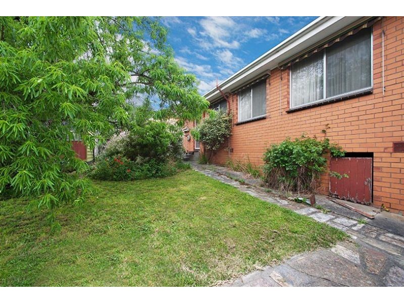 90 Scoresby Road, Bayswater VIC 3153
